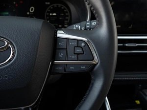 Внедорожник Toyota Highlander 2025 года, 5670000 рублей, Краснодар