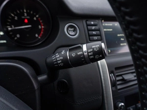 Внедорожник Land Rover Discovery Sport 2016 года, 1799000 рублей, Саратов