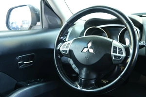 Внедорожник Mitsubishi Outlander 2008 года, 1349000 рублей, Омск