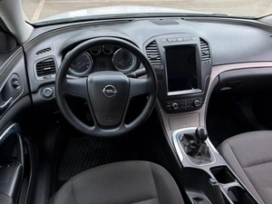 Седан Opel Insignia 2013 года, 680000 рублей, Кропоткин