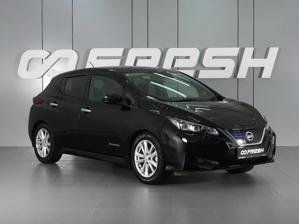 Хетчбэк Nissan Leaf 2018 года, 1689000 рублей, Минеральные Воды