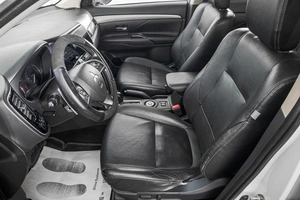 Внедорожник Mitsubishi Outlander 2013 года, 1599000 рублей, Барнаул