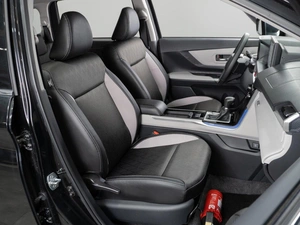 Минивэн Toyota Veloz 2023 года, 4249000 рублей, Тюмень