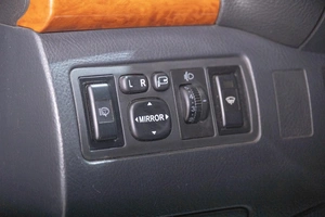 Седан Toyota Avensis 2007 года, 999000 рублей, Томск