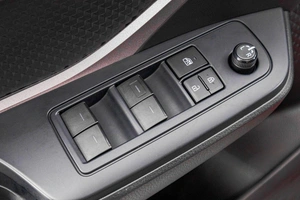 Внедорожник Toyota C-HR 2020 года, 2799000 рублей, Барнаул