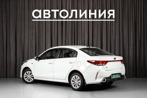 Седан Kia Rio 2020 года, 995000 рублей, Красноярск