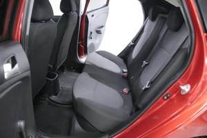 Хетчбэк Hyundai Solaris 2011 года, 588000 рублей, Солонцы