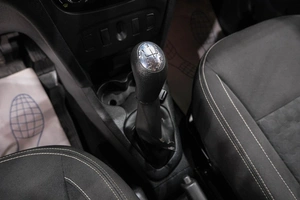 Седан Renault Logan 2016 года, 659000 рублей, Новокузнецк