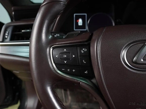 Седан Lexus ES 2018 года, 4399000 рублей, Воронеж