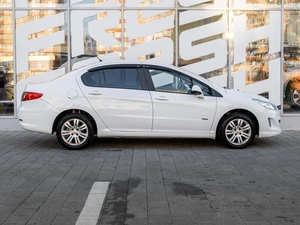 Седан Peugeot 408 2013 года, 630000 рублей, Ставрополь