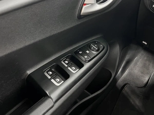 Седан Kia Rio 2018 года, 1398900 рублей, Казань