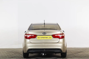 Седан Kia Rio 2013 года, 669000 рублей, Тюмень