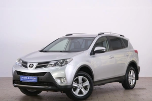Внедорожник Toyota RAV4 2014 года, 2599000 рублей, Омск