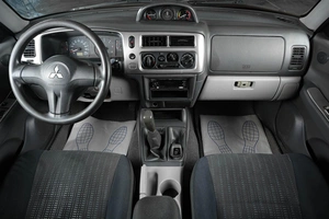 Внедорожник Mitsubishi Pajero Sport 2008 года, 999000 рублей, Тюмень