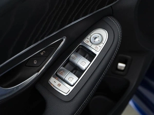 Седан Mercedes-benz C-класс 2017 года, 2997077 рублей, Москва