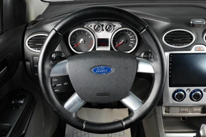 Седан Ford Focus 2011 года, 659000 рублей, Тюмень