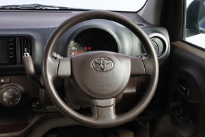 Хетчбэк Toyota Passo 2015 года, 899000 рублей, Новосибирск