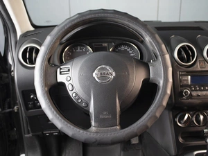 Внедорожник Nissan Qashqai 2013 года, 930000 рублей, Омск