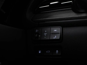 Седан Kia K7 2019 года, 3598999 рублей, Москва