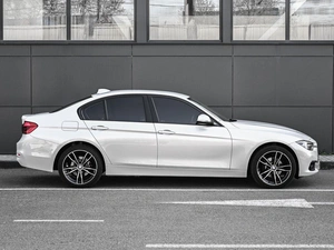 Седан BMW 3 серия 2017 года, 2284000 рублей, Кирилловка