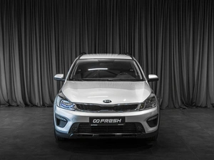 Хетчбэк Kia Rio X-Line 2018 года, 1249000 рублей, Тюмень