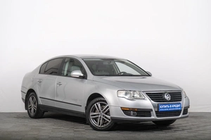 Седан Volkswagen Passat 2008 года, 679000 рублей, Томск