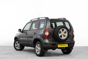 Внедорожник Chevrolet Niva 2014 года, 649000 рублей, Барнаул