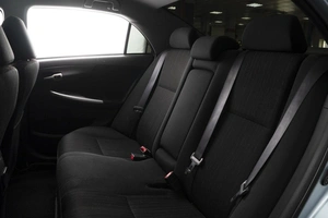 Седан Toyota Corolla 2008 года, 930000 рублей, Омск
