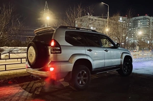 Внедорожник Toyota Land Cruiser Prado 2006 года, 2900000 рублей, Красноярск
