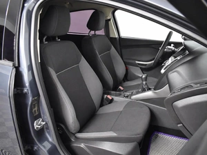 Хетчбэк Ford Focus 2011 года, 599000 рублей, Казань
