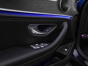 Седан Mercedes-benz E-класс 2016 года, 2895050 рублей, Москва