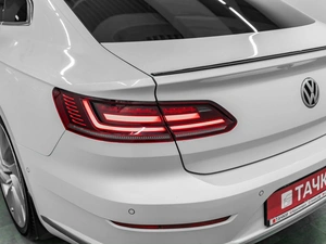 Лифтбек Volkswagen Arteon 2018 года, 2600000 рублей, Красноярск