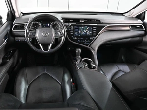 Седан Toyota Camry 2018 года, 2749000 рублей, Ростов-на-Дону