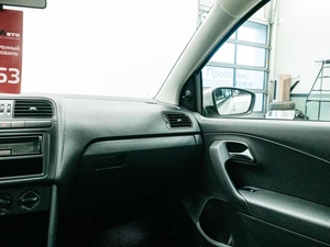 Седан Volkswagen Polo 2010 года, 760000 рублей, Красноярск