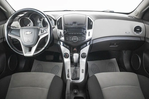 Хетчбэк Chevrolet Cruze 2013 года, 729000 рублей, Кемерово