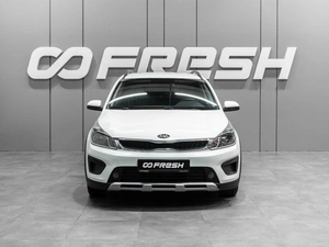 Хетчбэк Kia Rio X-Line 2018 года, 1549000 рублей, Тюмень