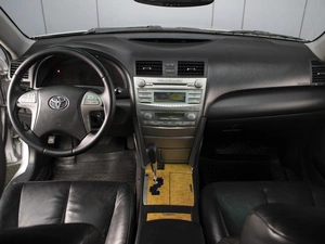 Седан Toyota Camry 2006 года, 1060000 рублей, Омск