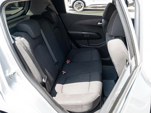 Хетчбэк Chevrolet Aveo 2013 года, 800000 рублей, Краснодар