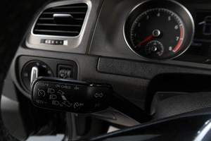 Хетчбэк Volkswagen Golf 2013 года, 1179000 рублей, Челябинск
