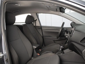 Седан Hyundai Solaris 2020 года, 1820000 рублей, Омск