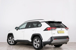 Внедорожник Toyota RAV4 2020 года, 3259000 рублей, Красноярск