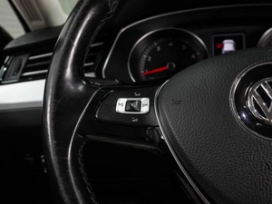 Седан Volkswagen Passat 2017 года, 1649000 рублей, Воронеж