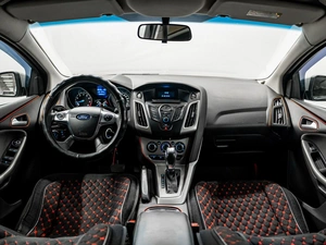 Универсал Ford Focus 2012 года, 775000 рублей, Красноярск