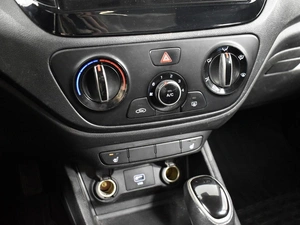 Седан Hyundai Solaris 2019 года, 999900 рублей, Казань