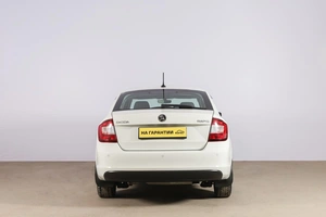 Лифтбек Skoda Rapid 2018 года, 1359000 рублей, Новосибирск