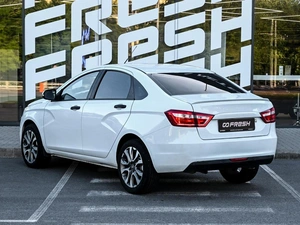 Седан ВАЗ (LADA) Vesta 2017 года, 690000 рублей, Волгоград