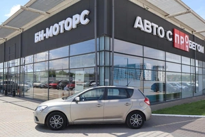 Купе Kia Ceed 2010 года, 710000 рублей, Мирное