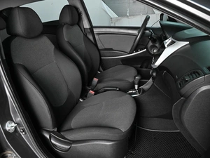 Хетчбэк Hyundai Solaris 2011 года, 899000 рублей, Аксай