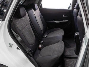 Седан Kia Rio 2012 года, 899000 рублей, Тюмень