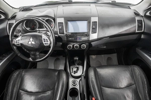 Внедорожник Mitsubishi Outlander 2008 года, 1269000 рублей, Барнаул